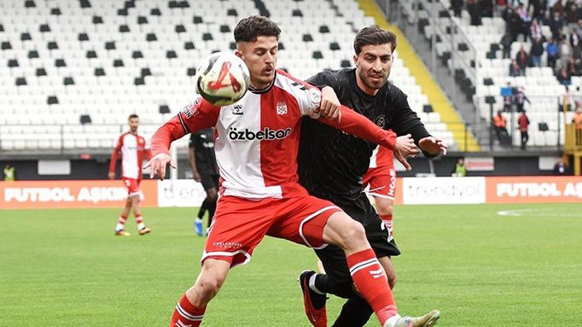 Manisa FK'de play-off sirenleri çalıyor! Umutları son maçlara doğru tükeniyor