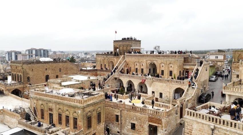 Mardin'de bayram izdihamı: Mezopotamya’nın altın şehri turizm sezonunu 5 ay erken açtı!