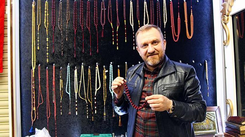 Mezatlarıyla ünlü tespihçilerden vergi denetimine destek: 'Herkesin vergi ödemesi gerektiğine inanıyoruz'