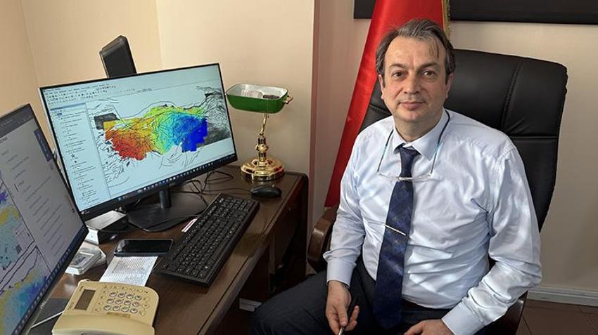 Anadolu ortadan ikiye ayrılıyor! Bilim insanlarından korkutan tespit: Ankara'nın doğusu kuzeye, batısı güneye kayıyor!