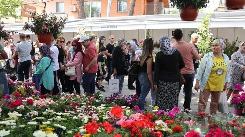 Doğa ve çiçek tutkunları Bayındır'da buluşuyor: Geri sayım başladı