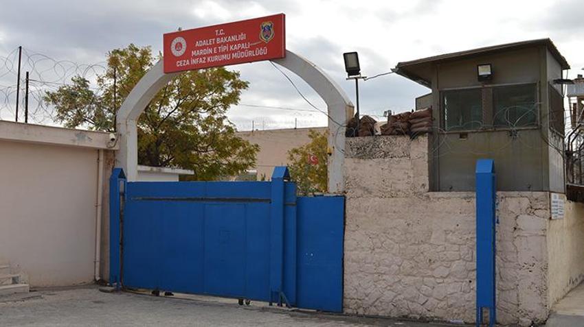 Mardin'de kardeş kavgası can aldı! Biri toprağın altına diğeri cezaevine girdi