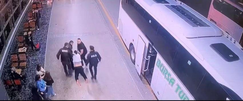 Konya’yı dehşete düşüren baba katili, terminalde Bursa polisi tarafından kıskıvrak böyle yakalandı