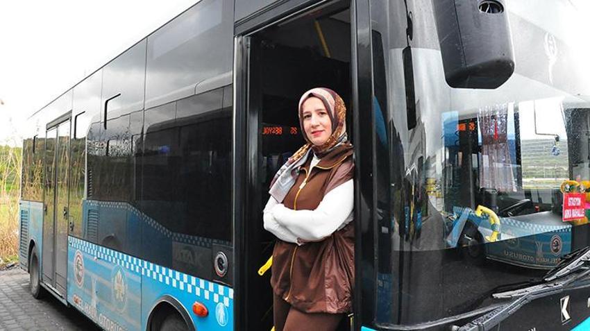 Yıllardır hayalini kurduğu mesleği eline aldı, ilçenin ilk kadın otobüs şoförü oldu
