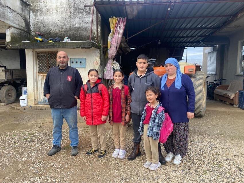 Antalya'da okul servisinde hüsran! Kimse sorumluluk almayınca veliler devreye girdi