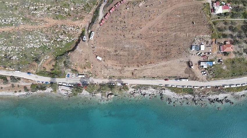 Muğla'da yanan sahil şeridinin yeniden yeşermesi için çalışmalar başladı! 28 bin fidan toprakla buluşacak