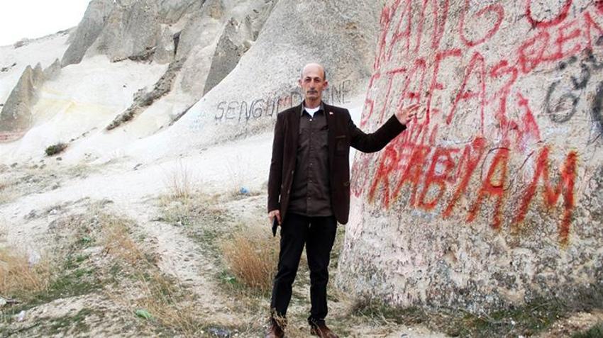 Kayseri'de 40 peri bacası tahrip edildi! Her yerine sprey boya ile saldırdılar