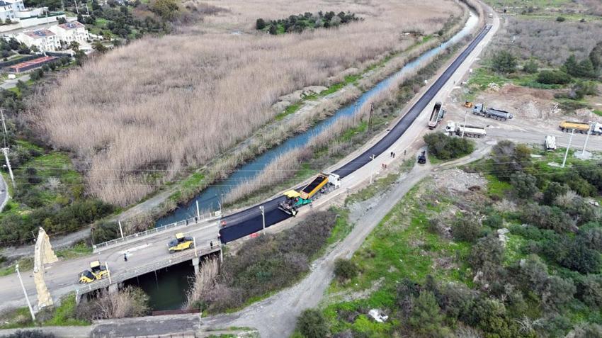 Muğla'nın 3 ilçesindeki 545 milyon TL’lik yol yatırımı devam ediyor