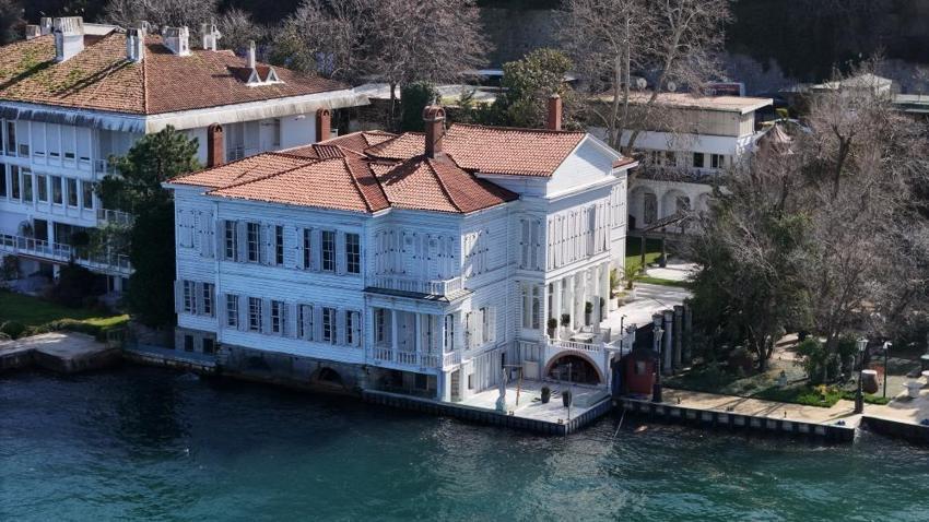 Kurtlar Vadisi dizisi ile hafızalara kazınan yalı satılıyor!