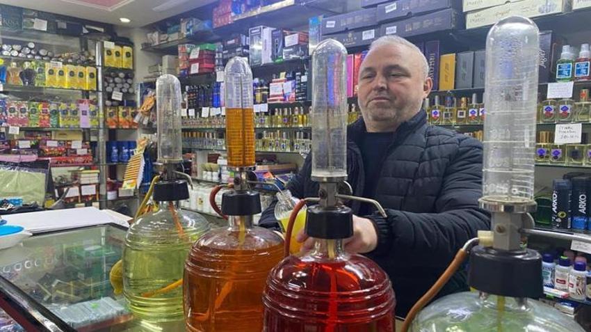 Amcasından devraldığı mesleği eşiyle sürdürüyor! Pandemiyle birlikte talepler patladı