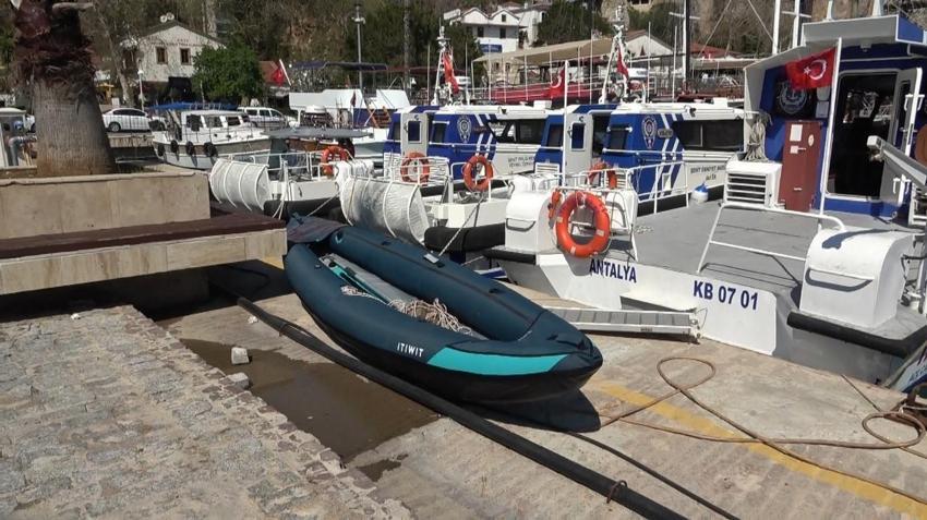 Denize açıldığı kano devrildi, hayatta kalabilmek için suda 3 saat bekledi