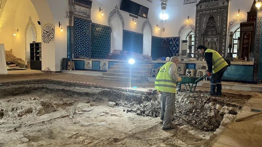 Bursa'da 600 yıllık sır çözüldü! Muradiye Camii'nde kayıp havuz ve gizemli kanal sistemi bulundu: Restorasyonda ters T mucizesi