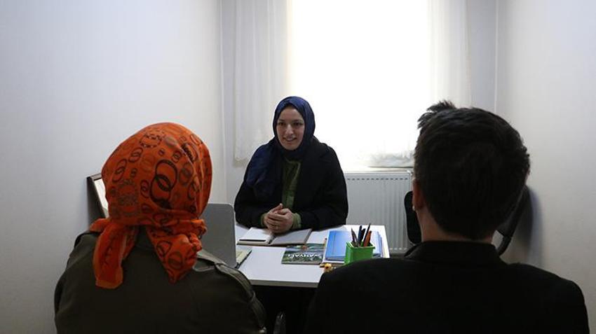 Yahyalı'nın 'Akıl Heyeti' görevde: Yuvaları dağılmaktan onlar kurtarıyor