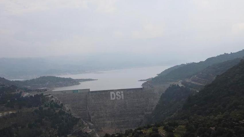 Aydın'da baraj doluluk oranları hızla yükseliyor! Geçen yıl kurumaya yüz tutan baraj yüzde 55 seviyesine yükseldi