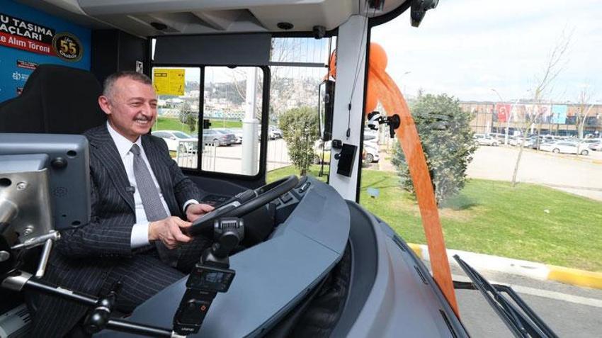 Kocaeli'den İzmir'e gönderme! Başkan Büyükakın: Türkiye'ye model olduk sadece kendimizle yarışıyoruz