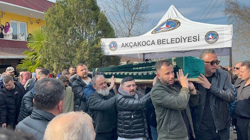 İzmit'teki eğlence mekanına düzenlenen silahlı saldırıda kahreden detaylar: Tek suçu orada olmak