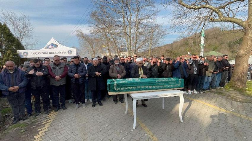 İzmit'teki eğlence mekanına düzenlenen silahlı saldırıda kahreden detaylar: Tek suçu orada olmak
