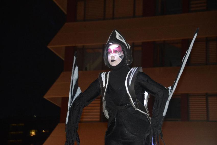 Adana’da düzenlenen 25’inci Uluslararası Adana Tiyatro Festivali, renkli kortejle ‘Perde’ dedi