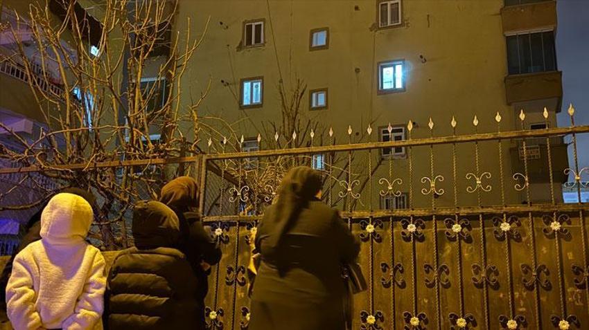Diyarbakır’da kolonlarda çatlama sesi duyulan bina boşaltıldı: AFAD ve polis harekete geçti 51 vatandaş tahliye edildi