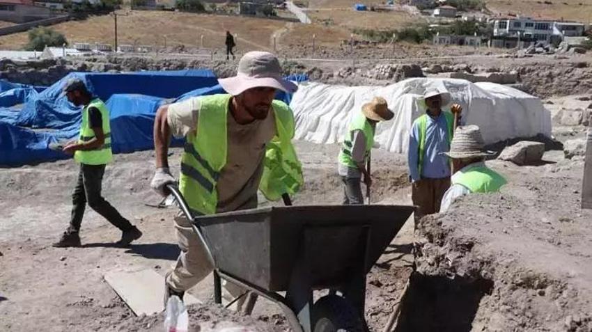 Kayseri'de tarihi müjde: Örenşehir mozaikli yapısı ören yeri ilan edildi! İç Anadolu’nun en büyük mozaiği turizme açılıyor!