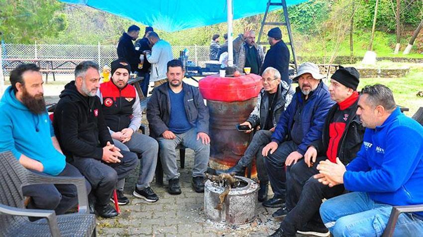 Altın avcıları İzmir'de buluştu! Türkiye'nin dört bir yanından gelip altınları toplayıp gittiler