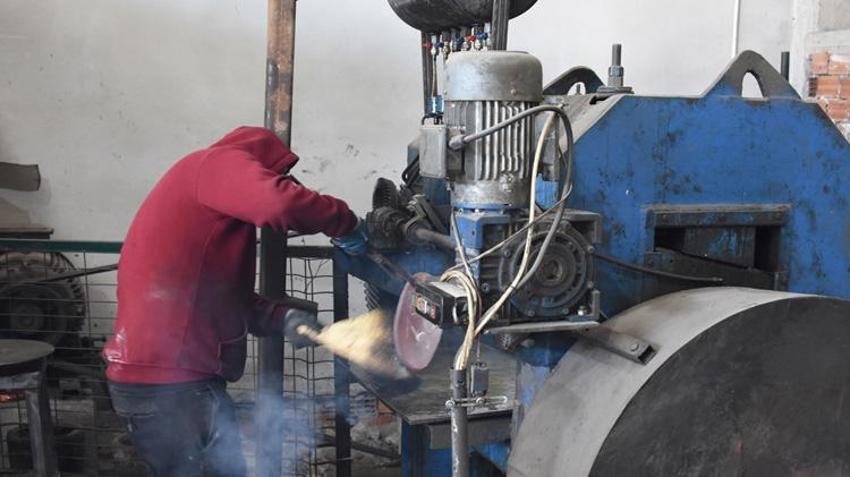 Samsun'da hurdadan alıp 33 ülkeye satıyorlar! Sipariş üzerine hazırlanıyor: Dünya bu ustanın peşinde