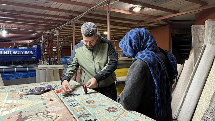 Zonguldak'ta halıdan servet çıktı, Emekli kadının birikimini teslim etti!