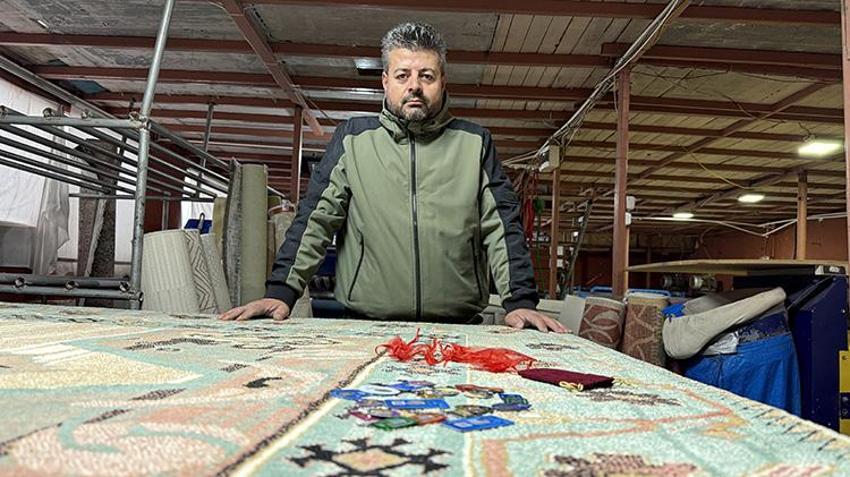 Zonguldak'ta halıdan servet çıktı, Emekli kadının birikimini teslim etti!
