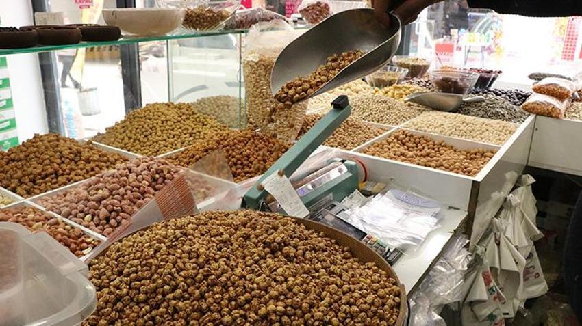 Afyonkarahisar'da çırak bulamayan leblebiciler çareyi farklı bir yöntemle buldu
