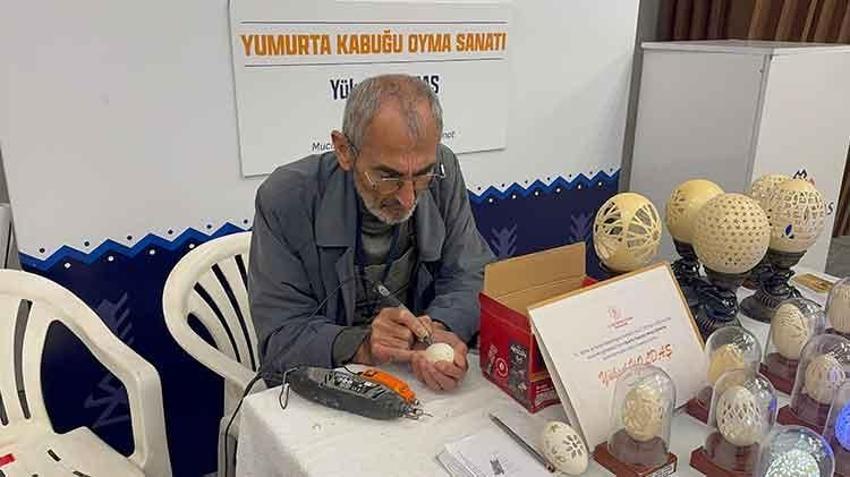 Televizyonda gördü, hayatı değişti: Yumurtayı dantel gibi işliyor! Türkiye'de bir ilk, dünyada altıncı