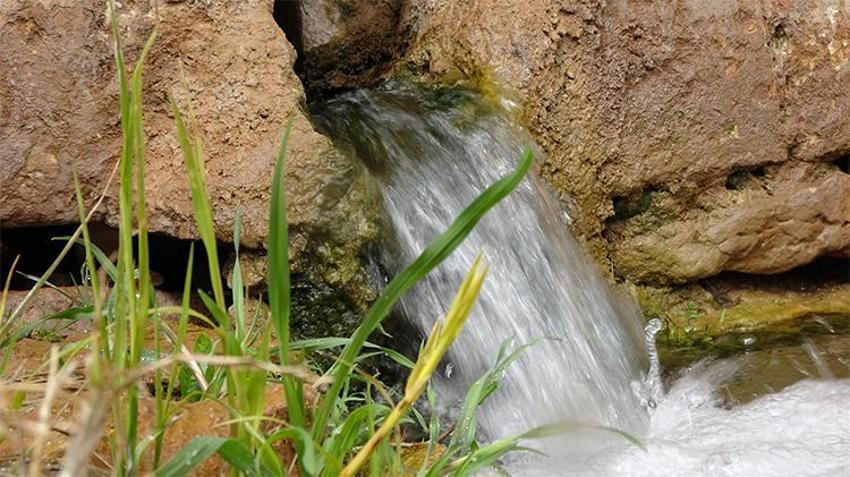 Yıllardır akmıyordu, Gaziantep'teki tarihi çeşme gürül gürül akıyor