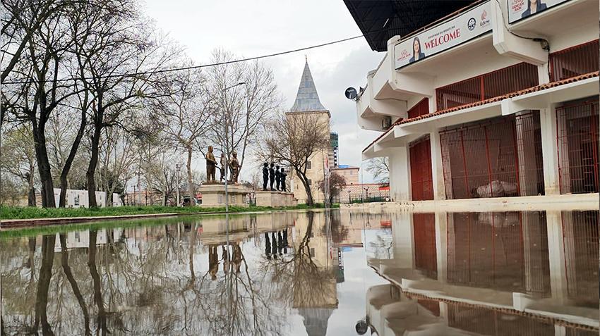 Edirne'de alarma geçildi! Polisler sabah akşam nöbet tutuyor