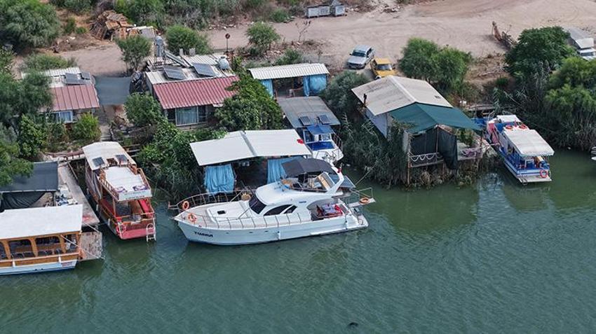 Antalya’da kaçak yapı seferberliği! Acısu Nehri kenarındaki 300 konteynere yıkım kararı: Villa görünümlü işgaller tek tek kaldırılıyor