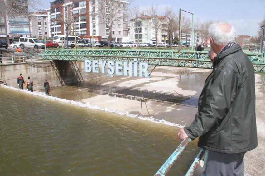 Av yasağı döneminde kritik müdahale! Konya'da ekipler balıklar için seferber oldu