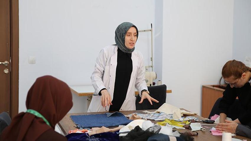 Okula gönderilmedi, pes etmedi! Siirtli Yasemin’in azmi tüm Türkiye’ye örnek oldu