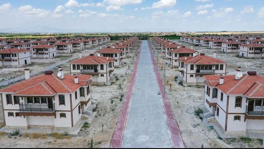 Konya Valiliği’nin kararıyla artık resmen Meram’a bağlandı! İlçenin mahalle sayısı 70’e yükseldi