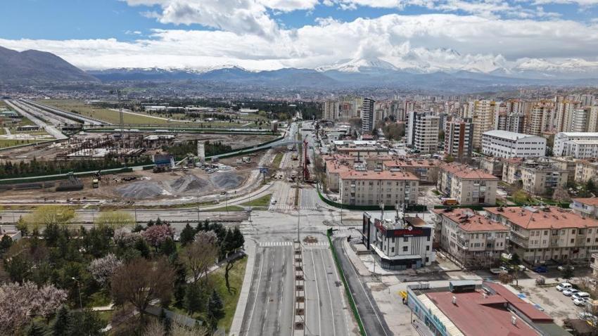 Kayseri trafiği rahatlayacak! Dev projede geri sayım başladı