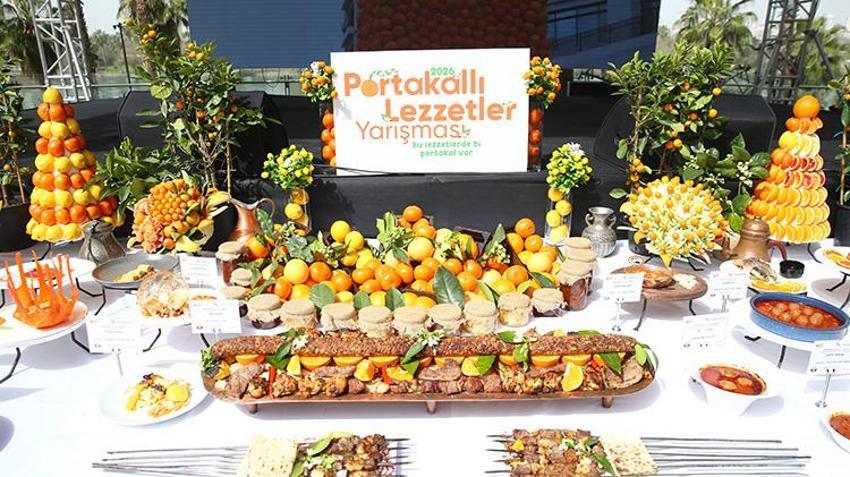 1,5 milyon kişi akın etti: Portakal Çiçeği Karnavalı'nda otellerde yer kalmadı!