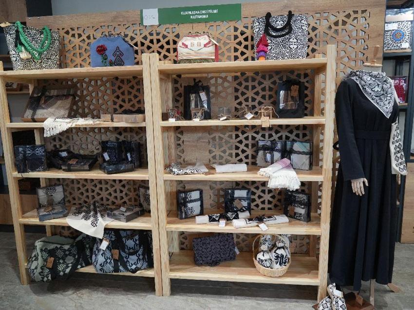 Türkiye'nin ilk ‘ekolojik market'i Kastamonu'da kapılarını açtı