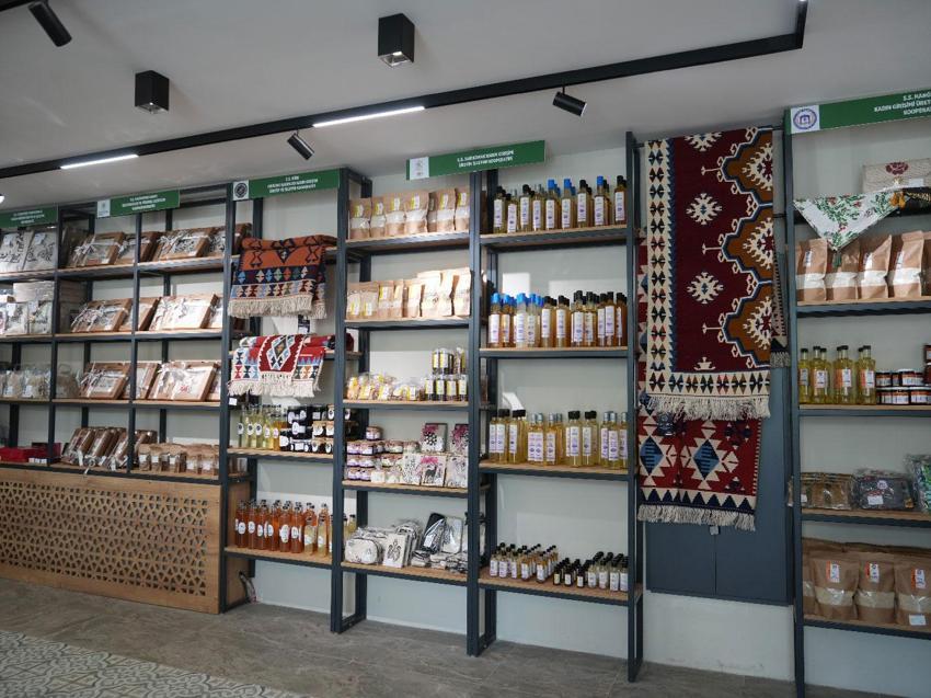 Türkiye'nin ilk ‘ekolojik market'i Kastamonu'da kapılarını açtı