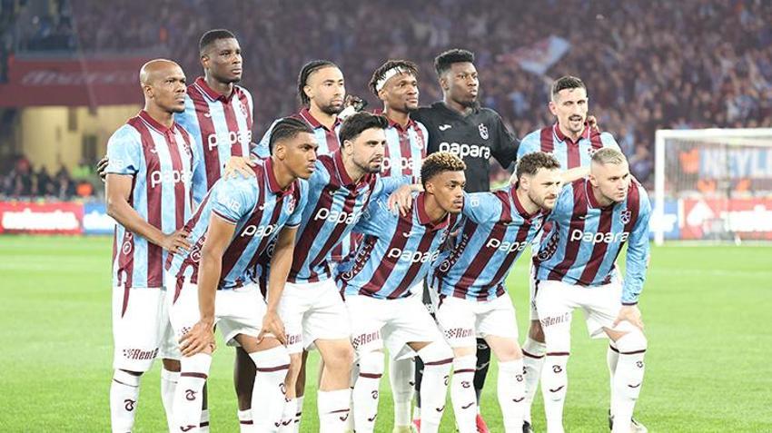 Trabzonspor’un kritik galibiyetiyle zirve yarışı kızıştı! Lider ile arasındaki puan farkı 1'e indi