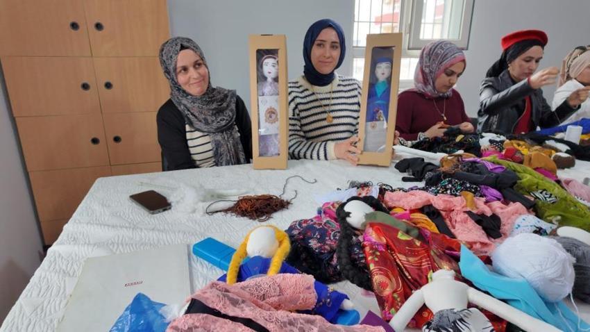 Şırnak'ta 'Berivan Bebekler' ailelere umut oldu! Kadınlar bu işten para kazanıyor