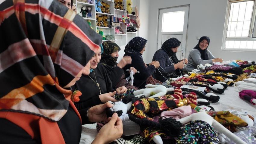 Şırnak'ta 'Berivan Bebekler' ailelere umut oldu! Kadınlar bu işten para kazanıyor