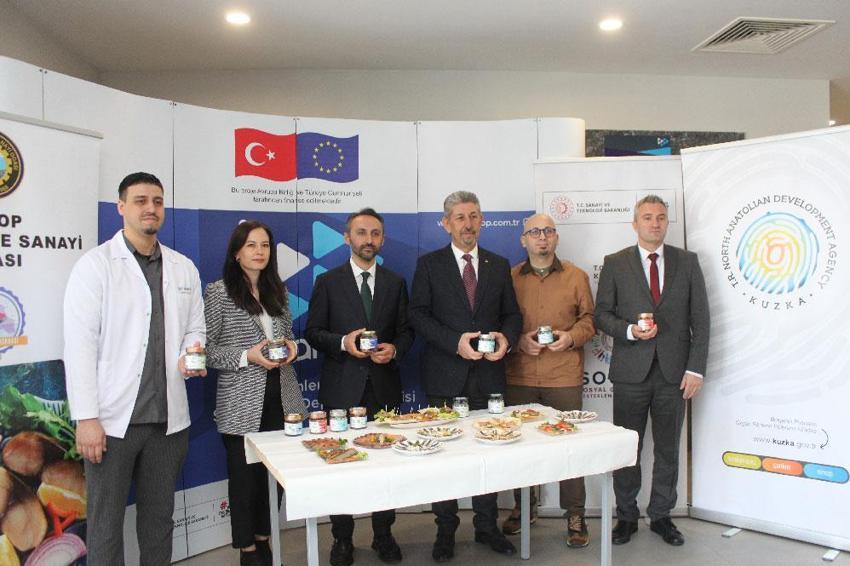Türkiye'nin ilk coğrafi işaretli su ürünü olan ve 3 bin yıllık geçmişe sahip Sinop Lakerda'sının üretimi başladı