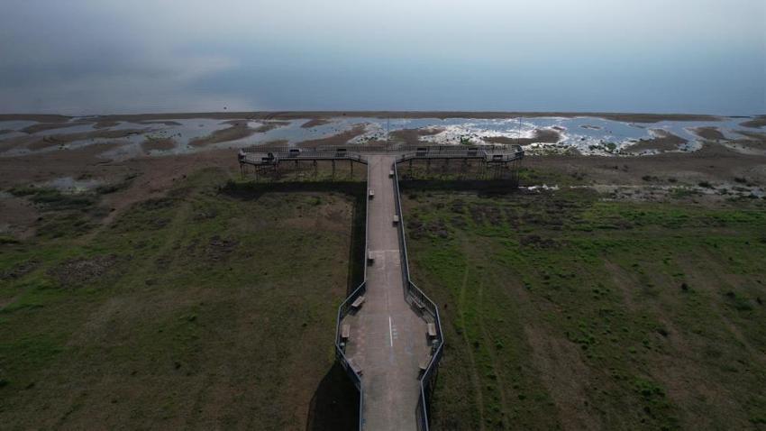 Her yerde göl ve barajların su seviyesi artarken İznik Gölü'nde su çekildi! Bölge halkı kara kara düşünüyor