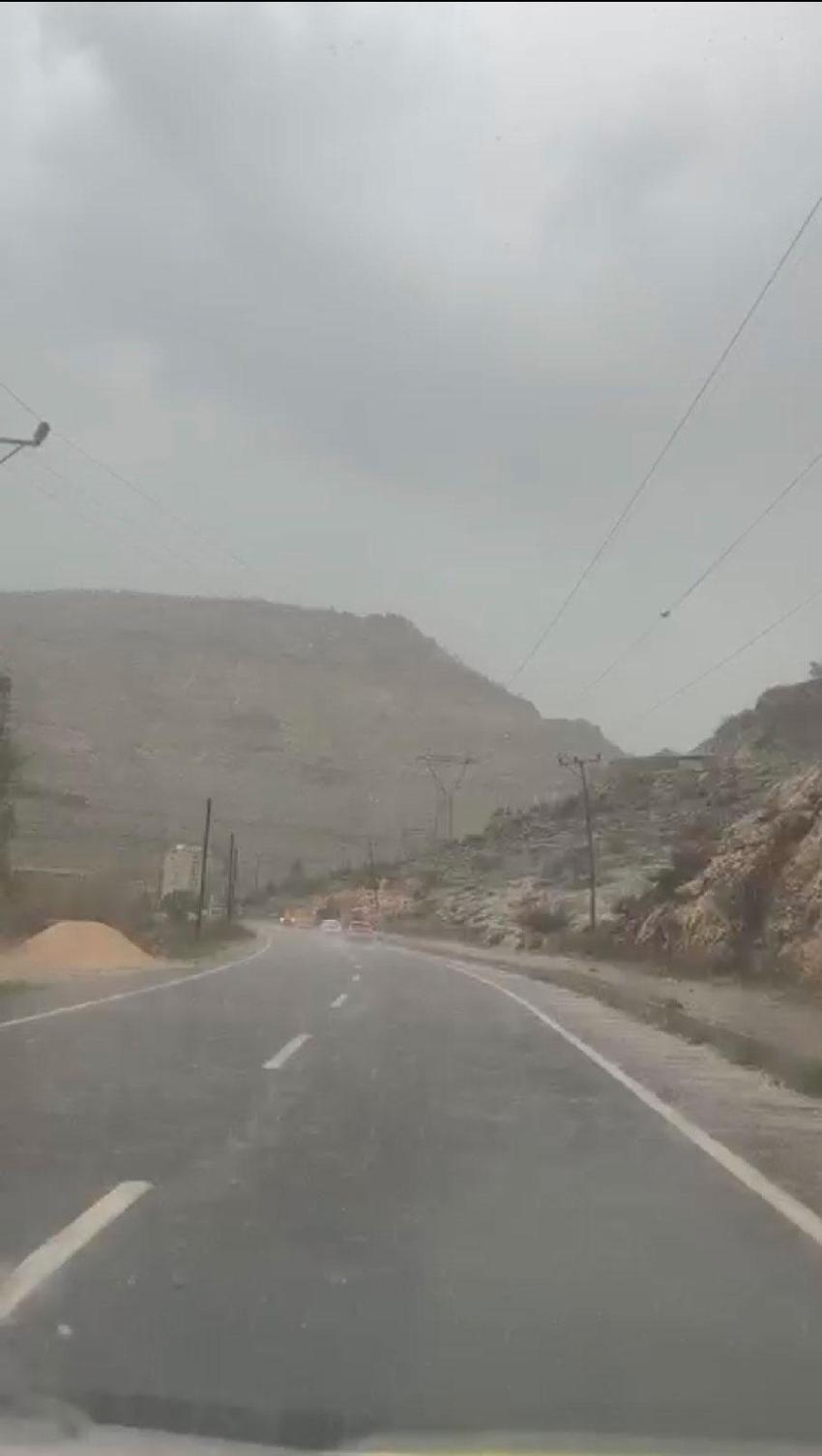 Mardin'de 1 günde 4 mevsim yaşandı: Bahar havası, sağanak, kar ve fıtına