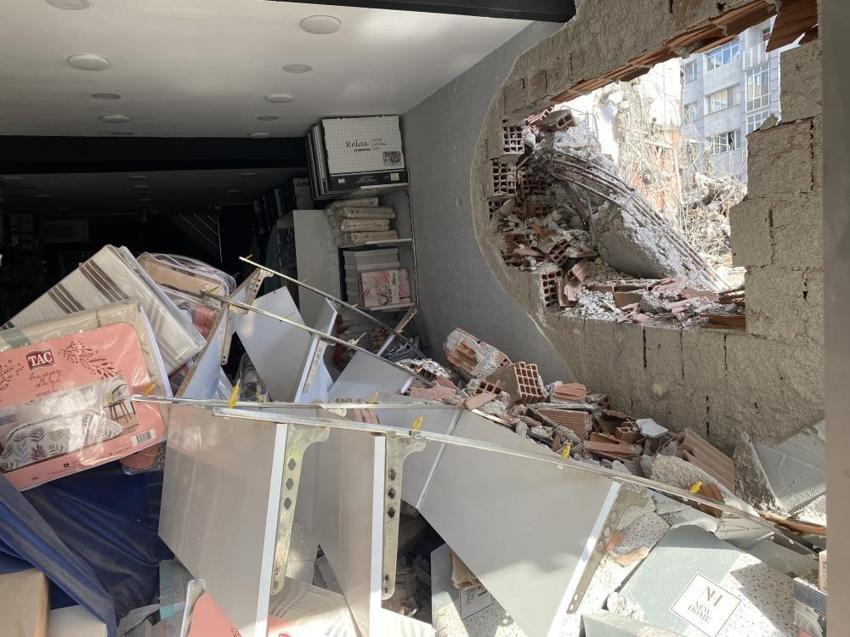Eskişehir'in en işlek caddesinde esnafın kabusu oldu! Yıkım kararı ansızın geldi