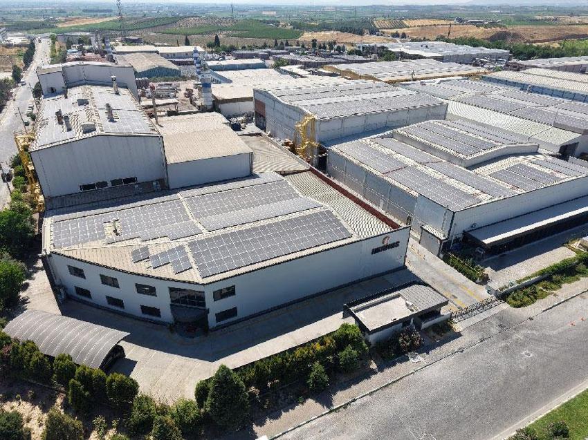 Manisa'nın yerli ve milli firması Türk markasını dünyaya taşıyorlar
