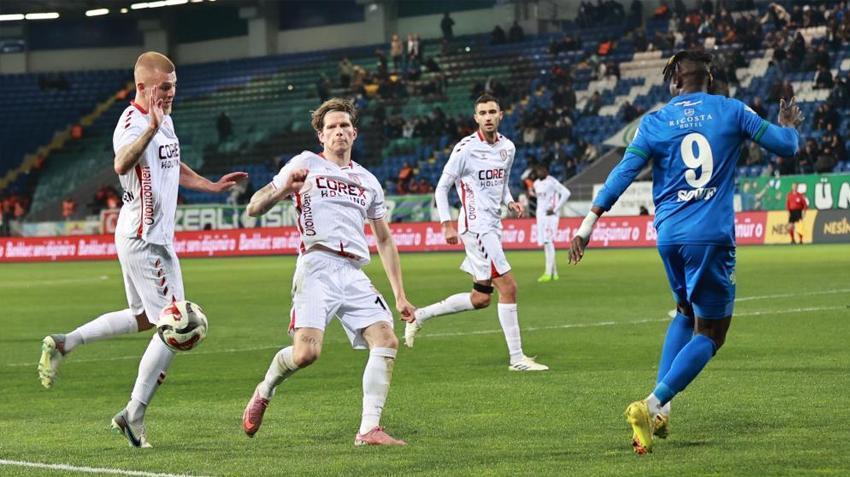 Samsunspor 4-1 yenildi, taraftar patladı: Artık yeter! Fuat Çapa, Mustafa Aztopal istifa