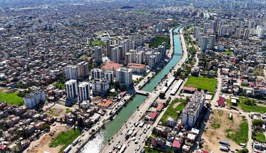 Adana, Venedik'e döndü! Tüm şehri örümcek ağı gibi sardı, alarm verildi